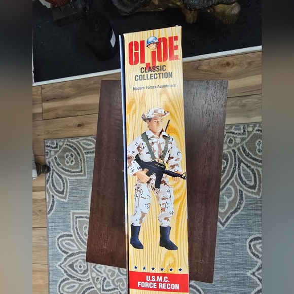 GI Joe Classic Collection U.S.M.C Force Recon Limited Edition Action Figure. - Picture 5 of 8